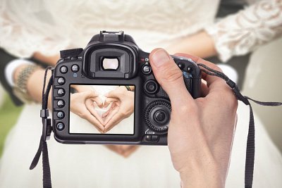 Najlepsze zdjęcia ślubne - jak współpracować z fotografem w tym ważnym dniu?
